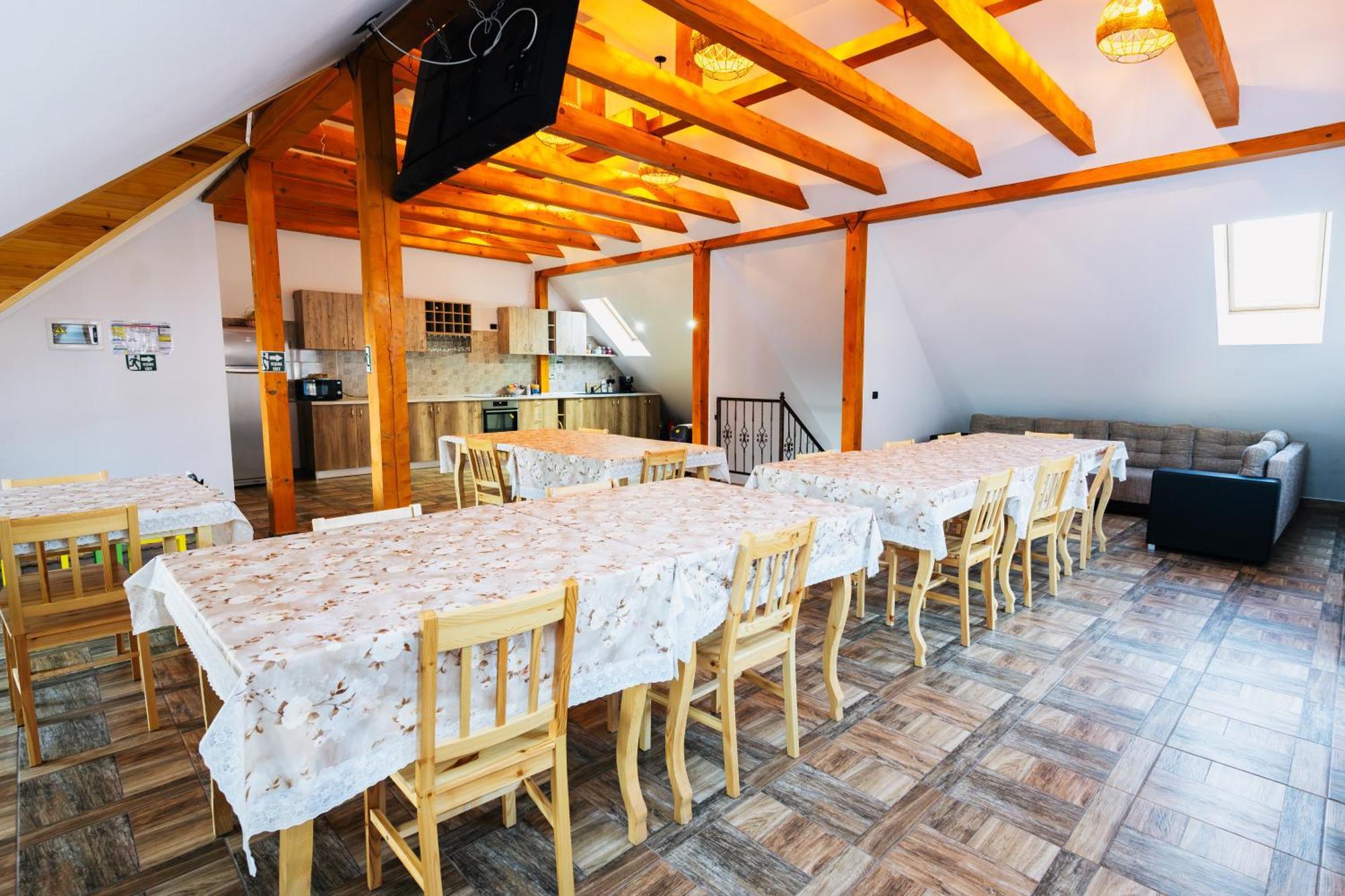 Casa Diana Rasnov Villa Ngoại thất bức ảnh