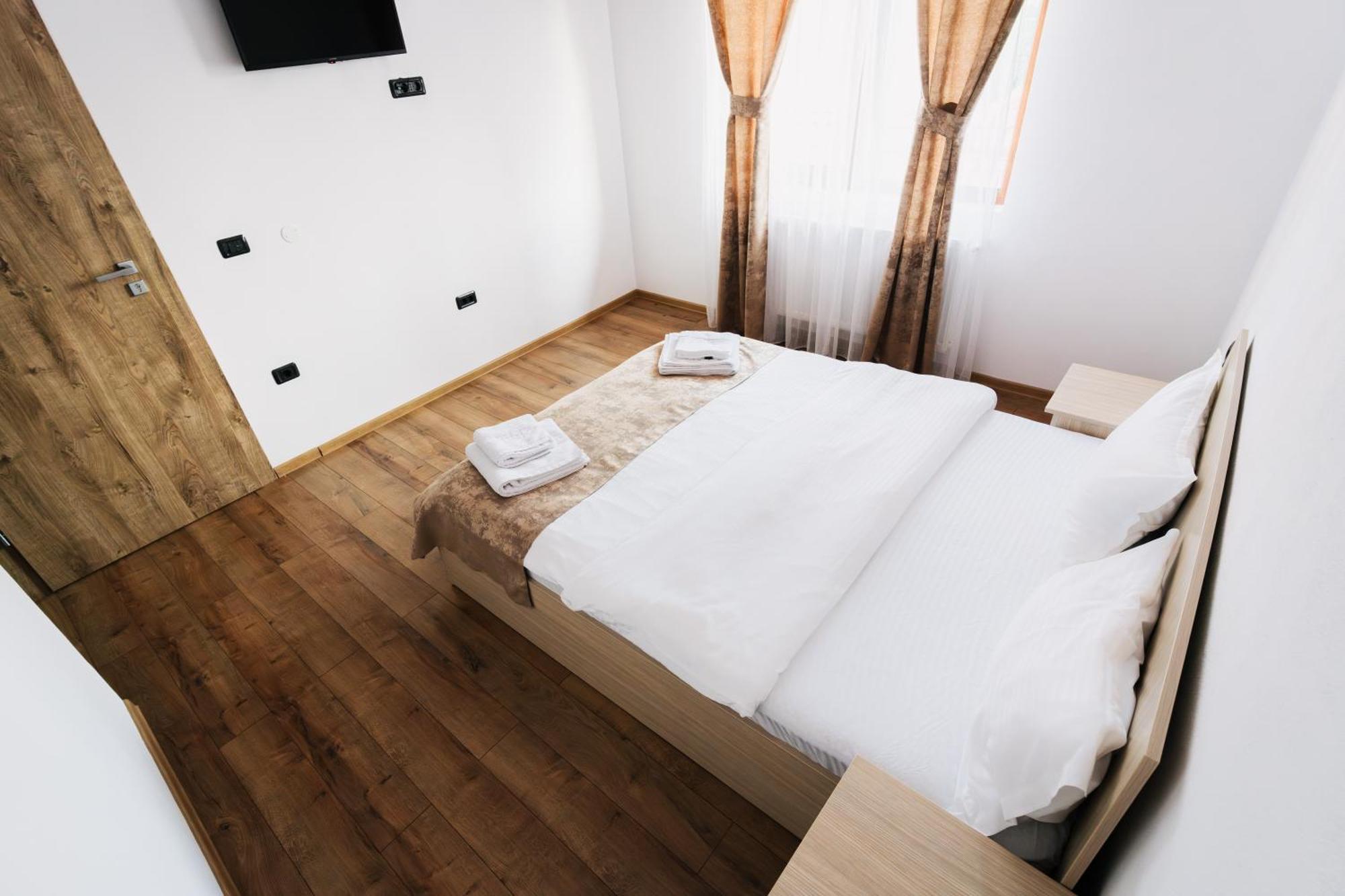 Casa Diana Rasnov Villa Ngoại thất bức ảnh