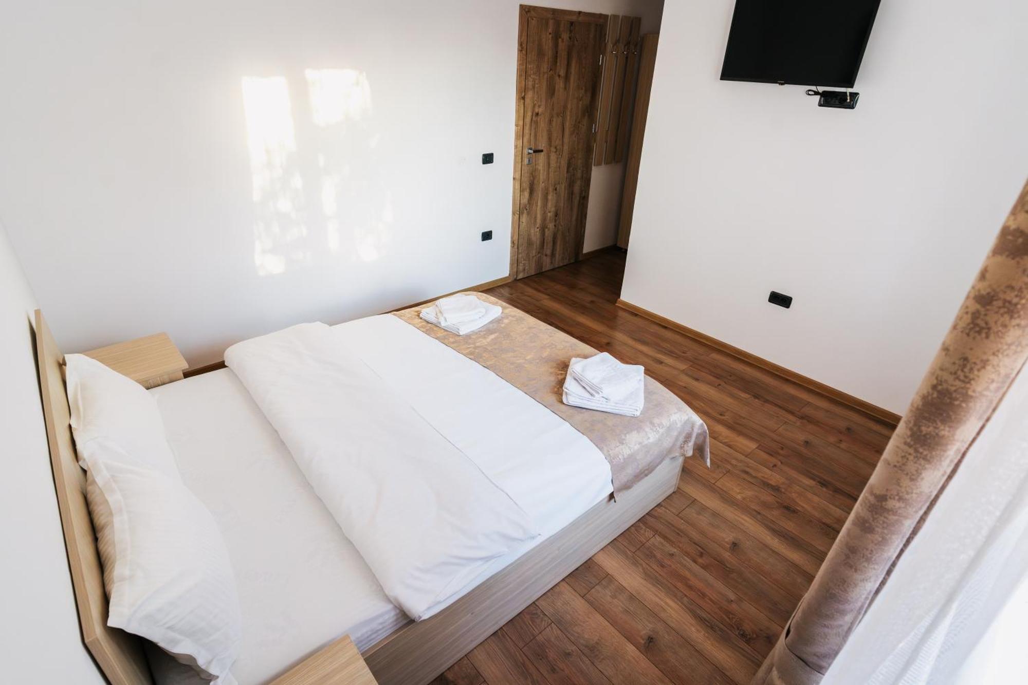 Casa Diana Rasnov Villa Ngoại thất bức ảnh