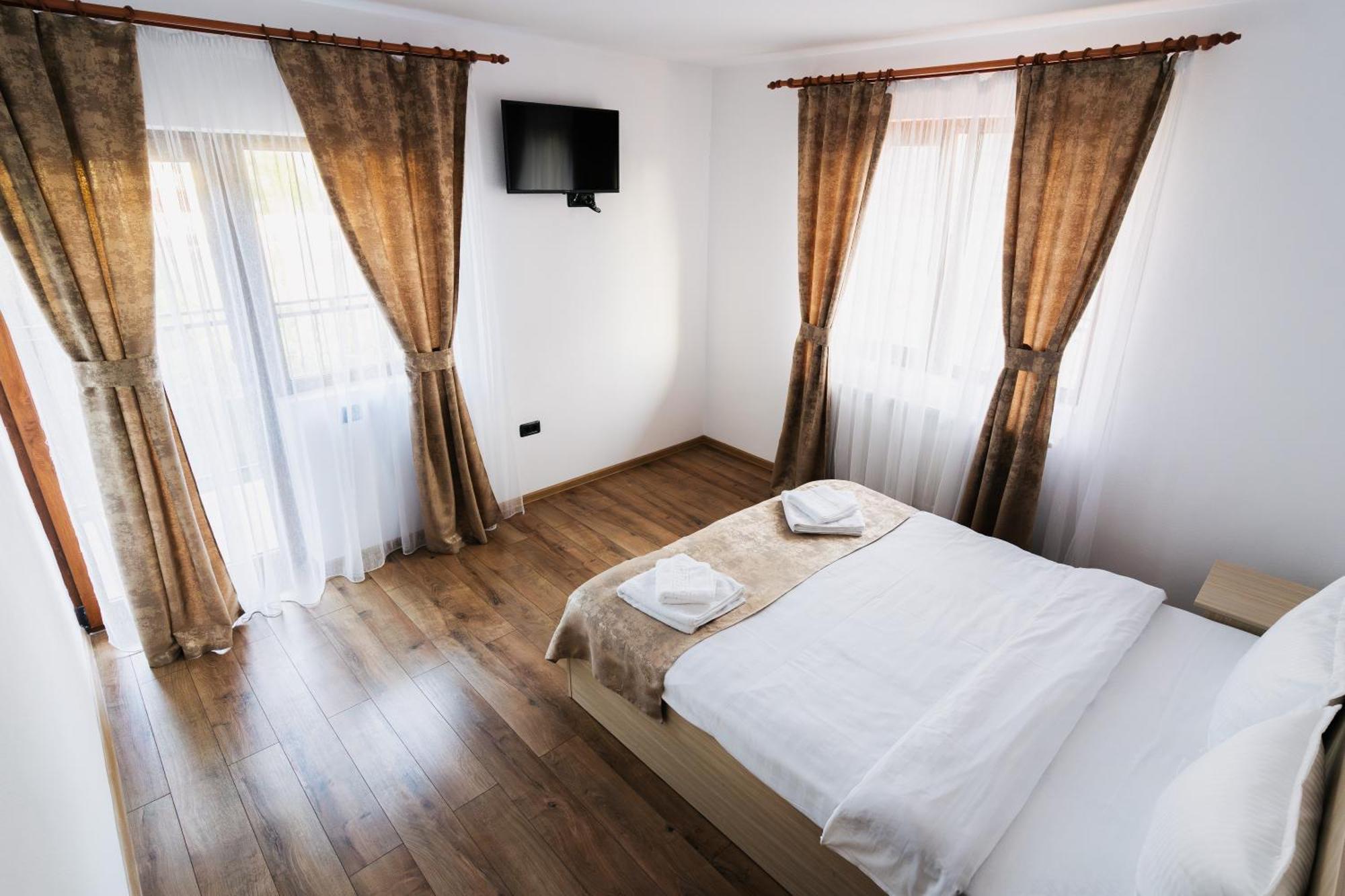 Casa Diana Rasnov Villa Ngoại thất bức ảnh